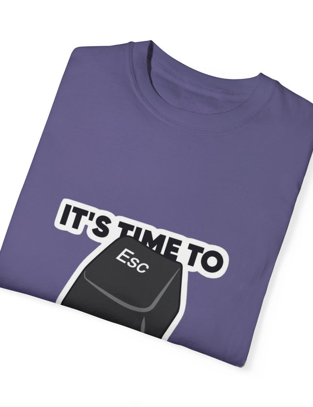 It’s Time to Escape T-Shirt – Keyboard Humor for Office Runners