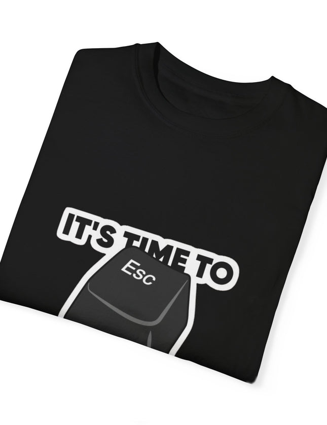It’s Time to Escape T-Shirt – Keyboard Humor for Office Runners
