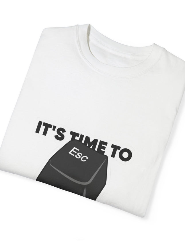 It’s Time to Escape T-Shirt – Keyboard Humor for Office Runners